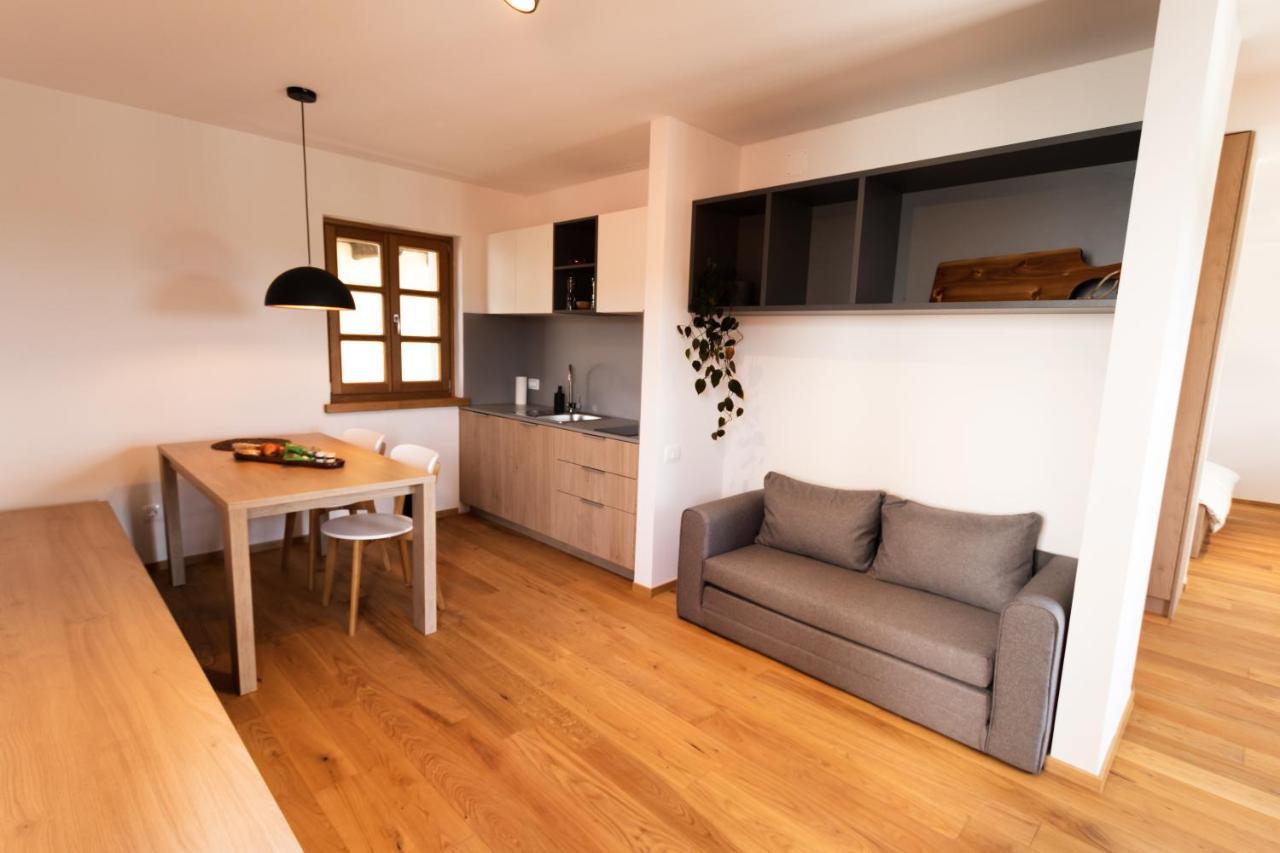 Ferienwohnung Vinoteka Brda Smartno Exterior foto
